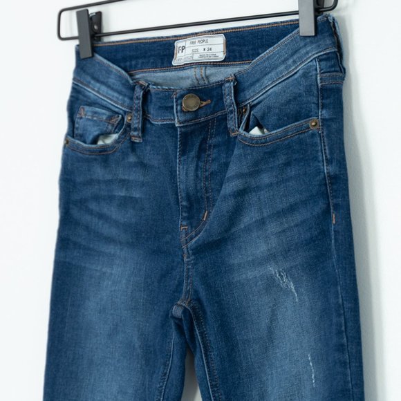 Free People Womens Great Heights Fray Distressed Skinny Jean Size 24 Blue - Picture 4 of 9